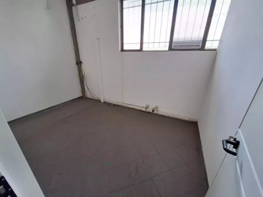 Immagine 8 di Capannone industriale in vendita  in via G. Galilei, N. 70 a Carmignano