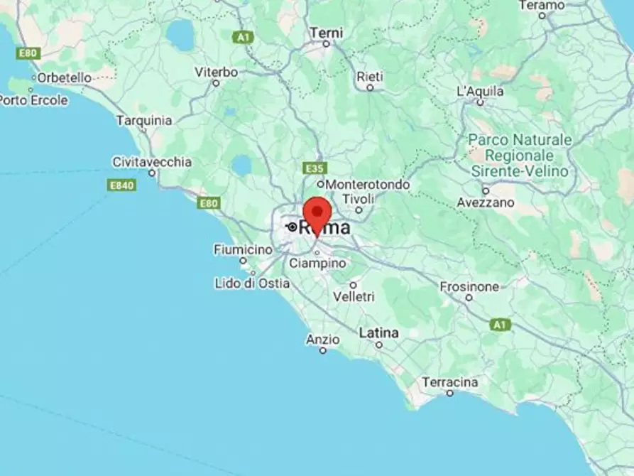 Immagine 9 di Posto auto in vendita  in Via dei Giardinetti, N. 158 a Roma