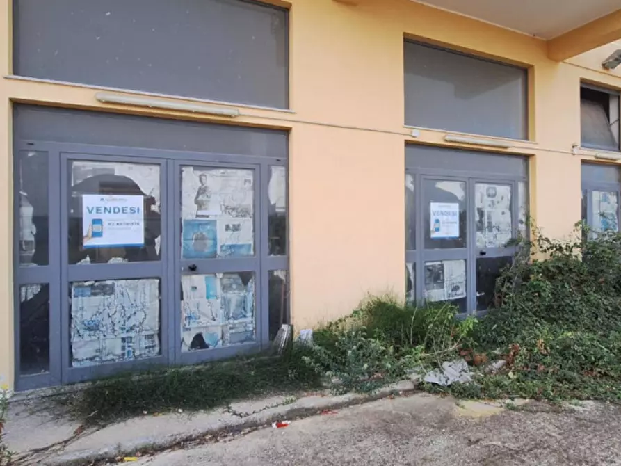 Immagine 10 di Appartamento in vendita  in Via Nazionale Case Nuove Russo, N. snc a Patti