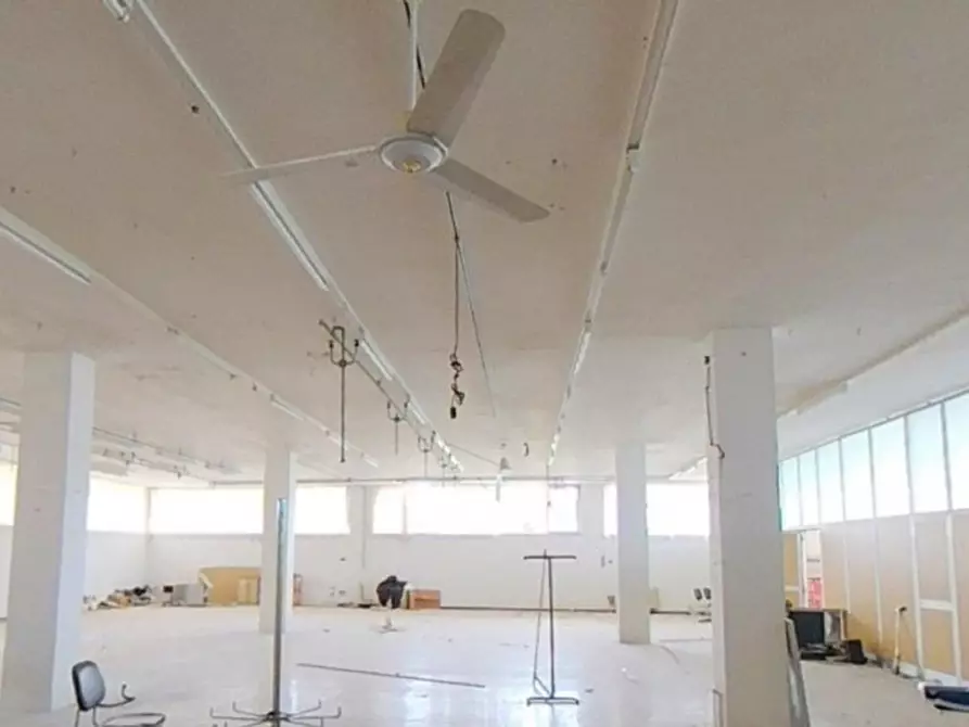 Immagine 7 di Capannone industriale in vendita  in Via Enrico Fermi, N. 8-10 a Acquaviva Picena