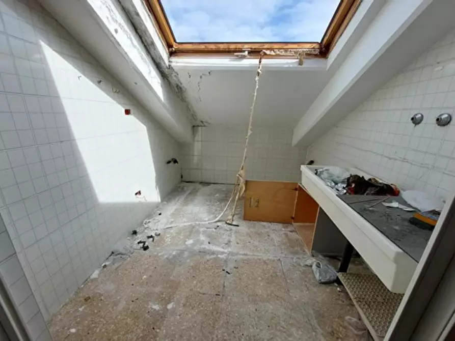 Immagine 23 di Capannone industriale in vendita  in Via Enrico Fermi, N. 8-10 a Acquaviva Picena