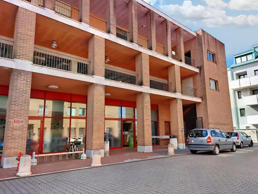 Immagine 11 di Ufficio in vendita  in Via Cesare Aroldi, N. 44 a Viadana