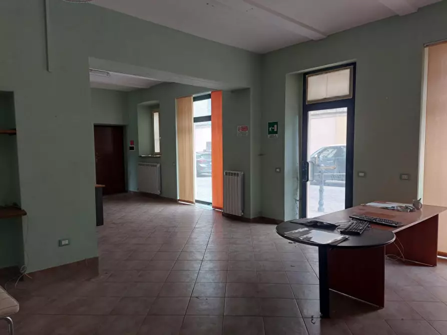 Immagine 2 di Negozio in vendita  in Via Pellizza, 26, 15059 Volpedo AL, Italia a Volpedo