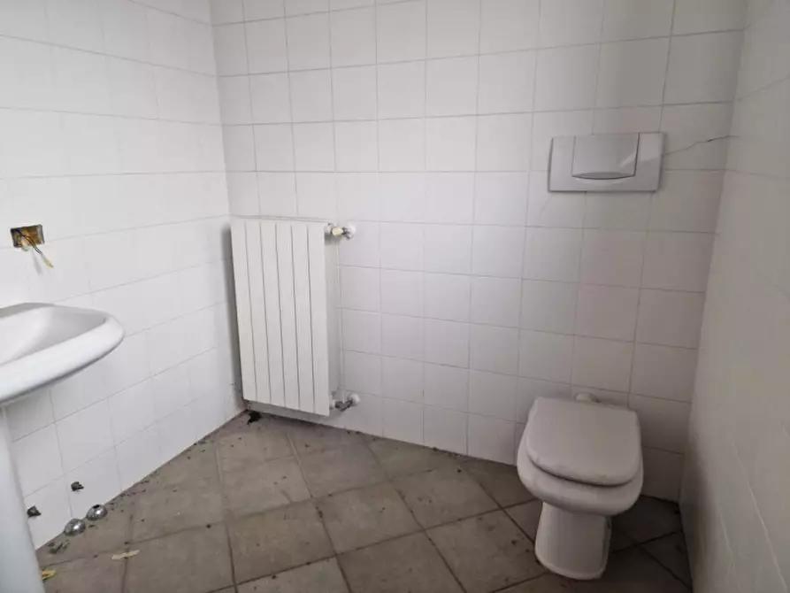 Immagine 3 di Ufficio in vendita  in Via Pellico Silvio, 7, 21048 Solbiate Arno VA, Italia a Solbiate Arno