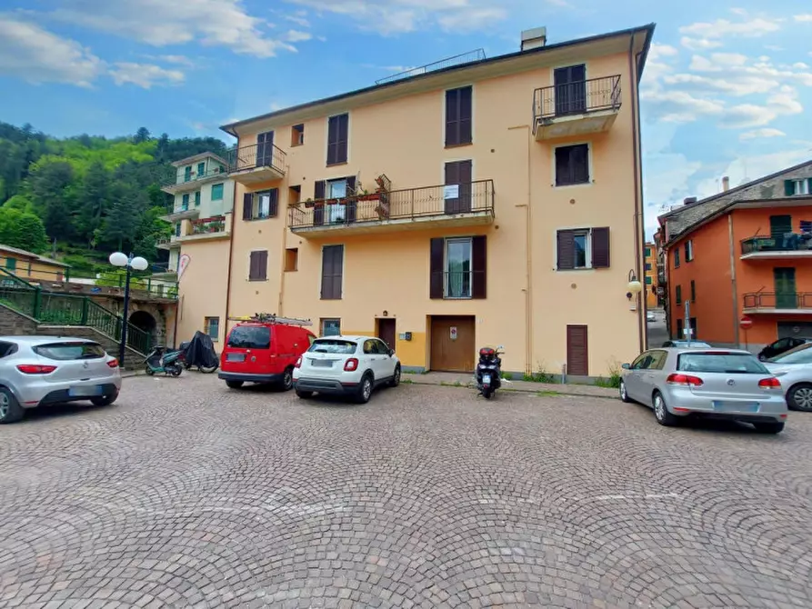 Immagine 15 di Appartamento in vendita  in Piazza Garibaldi, N. 4 a Borzonasca