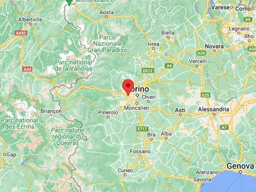 Immagine 10 di Negozio in vendita  in Via Carolina Spanna, N. 3/13 a Grugliasco