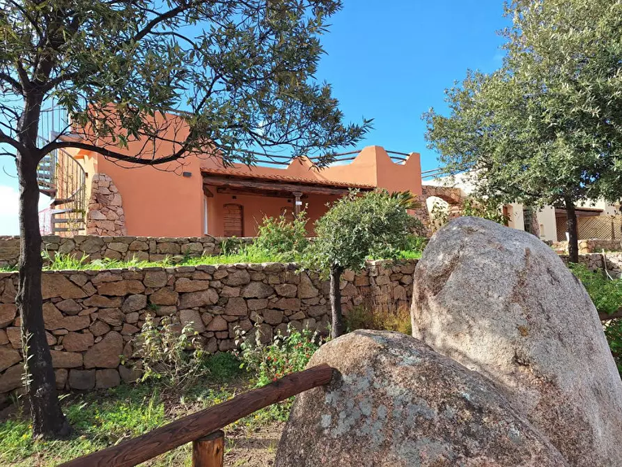 Immagine 15 di Villa in vendita  in Località Caneddi, 07038 Trinità d'Agultu e Vignola SS, Italia a Trinità D'agultu E Vignola