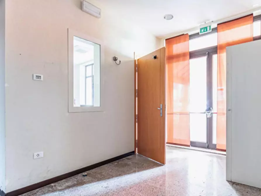 Immagine 11 di Agriturismo in vendita  in Via delle Ondine, N. 11 a Ravenna