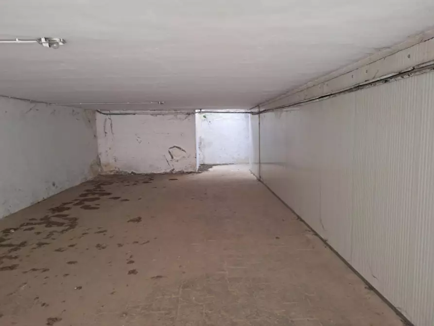 Immagine 12 di Ufficio in vendita  in Via Luigi Morelli, N. 46 a Andria