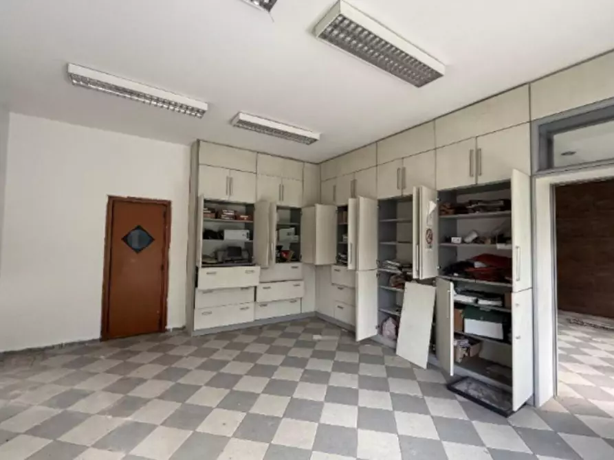 Immagine 12 di Capannone industriale in vendita  in Contrada Sant'Oronzo, N. snc a Avellino