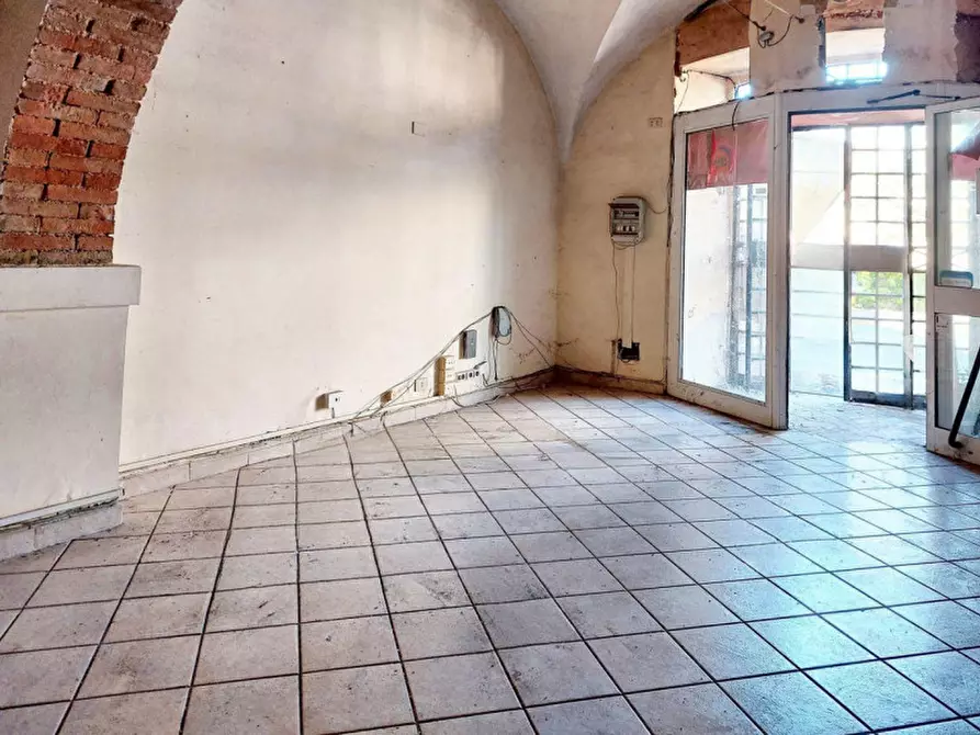 Immagine 5 di Negozio in vendita  in Corso Umberto I, N. 8 a Poggio Moiano
