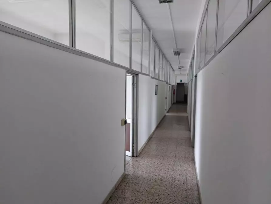 Immagine 8 di Ufficio in vendita  in Viale Emilia, 85, 20093 Cologno Monzese MI, Italia a Cologno Monzese