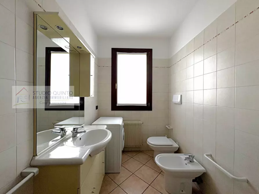 Immagine 12 di Appartamento in vendita  a Quinto Di Treviso