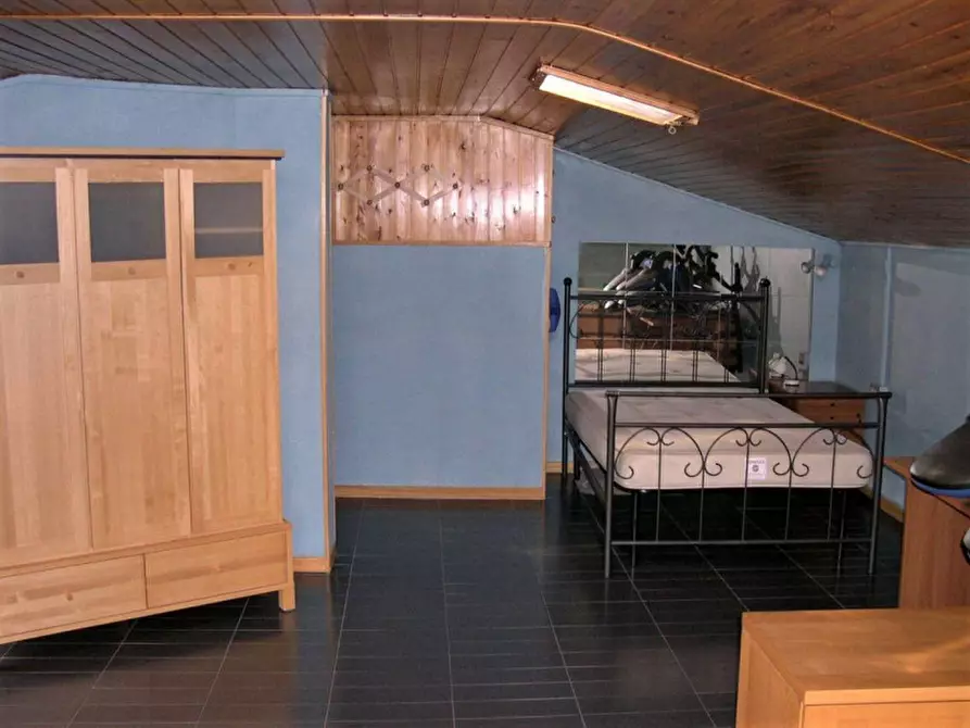 Immagine 15 di Attività commerciale in vendita  in Via Regione Ponte Ticino, N. 3 a Galliate