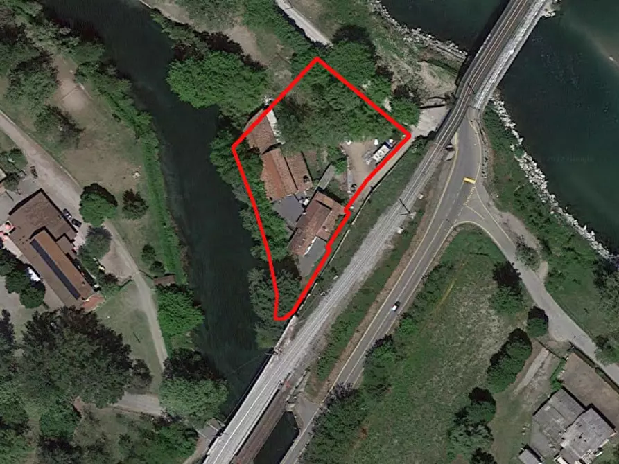 Immagine 22 di Attività commerciale in vendita  in Via Regione Ponte Ticino, N. 3 a Galliate