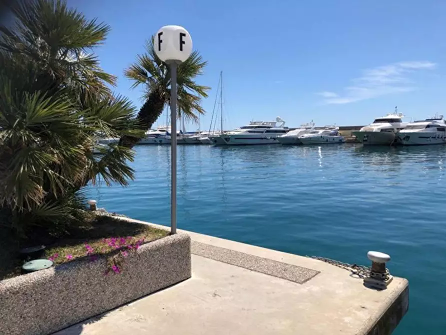 Immagine 5 di Posto auto in vendita  in via Gianni Cozzi, N. 1 a Santo Stefano Al Mare