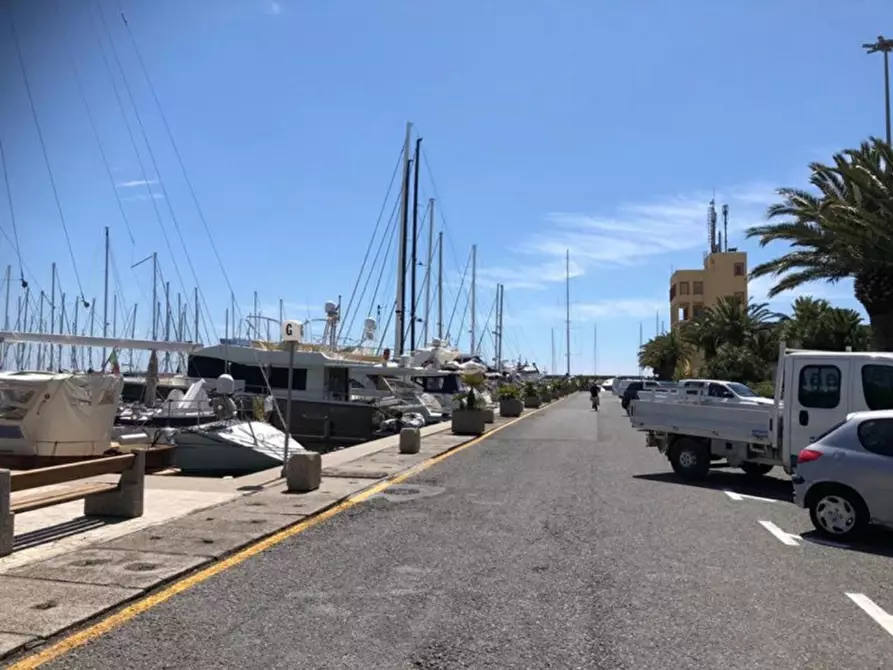 Immagine 13 di Posto auto in vendita  in via Gianni Cozzi, N. 1 a Santo Stefano Al Mare