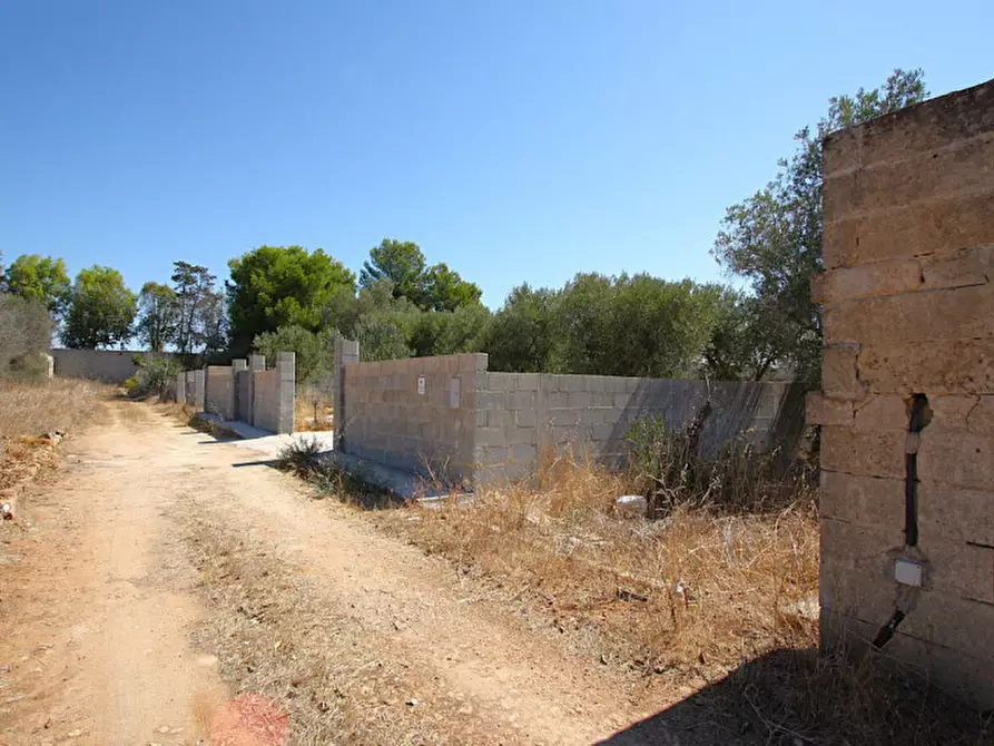 Immagine 8 di Villa in vendita  in SP-91 a Ugento