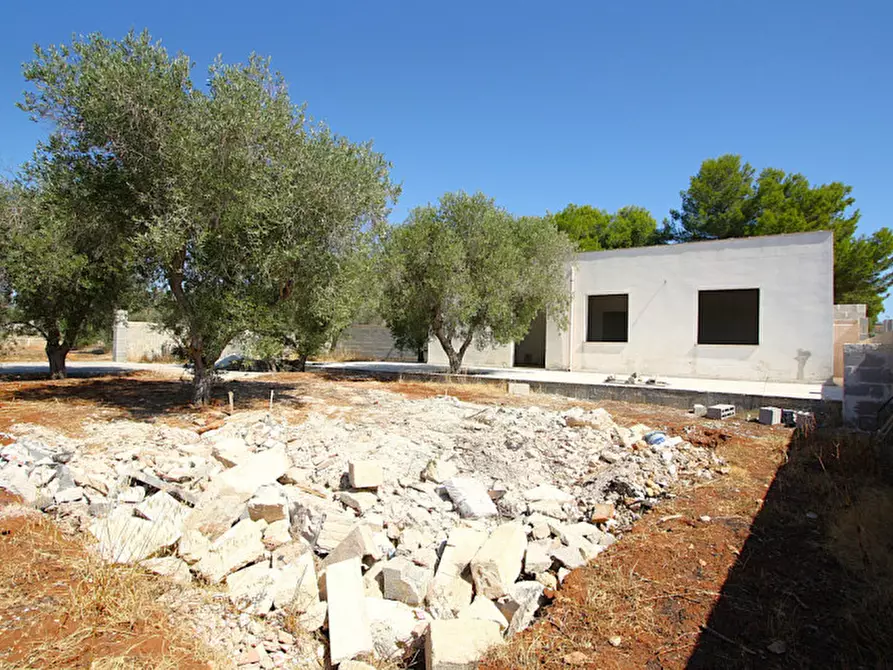 Immagine 15 di Villa in vendita  in SP-91 a Ugento