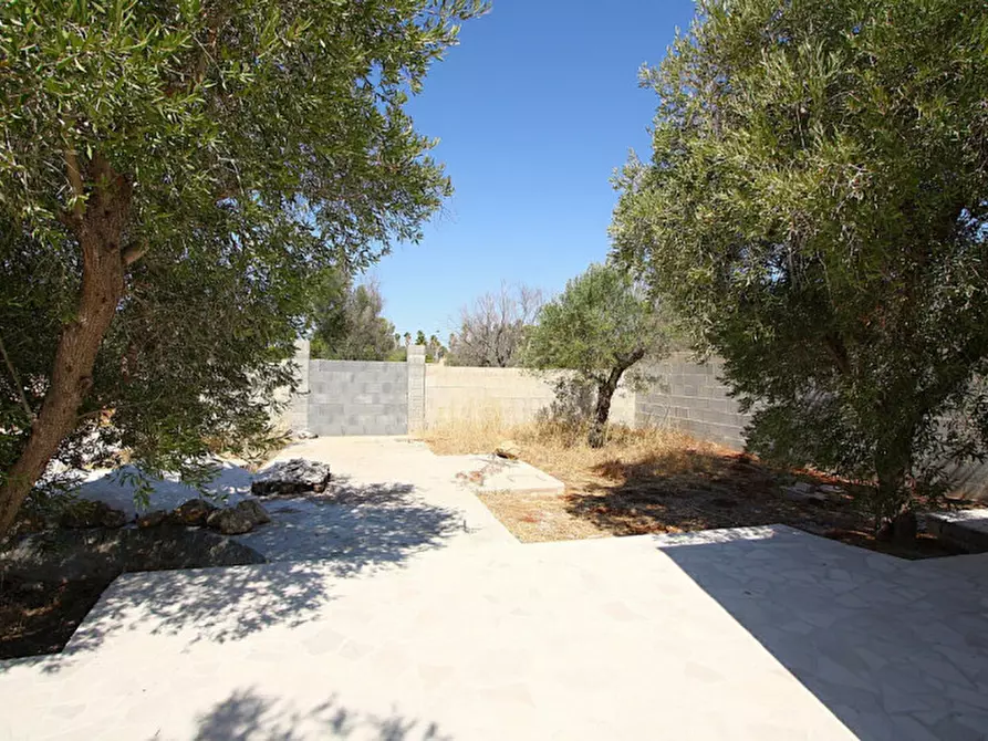 Immagine 19 di Villa in vendita  in SP-91 a Ugento