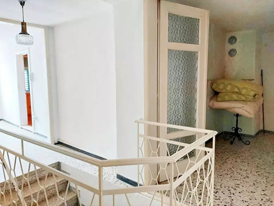 Immagine 11 di Palazzo in vendita  in Via Tres, N. 3/A a Sfruz