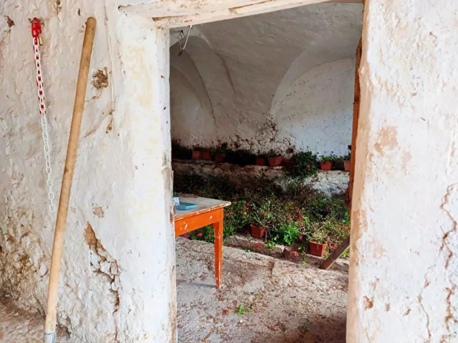 Immagine 23 di Palazzo in vendita  in Via Tres, N. 3/A a Sfruz