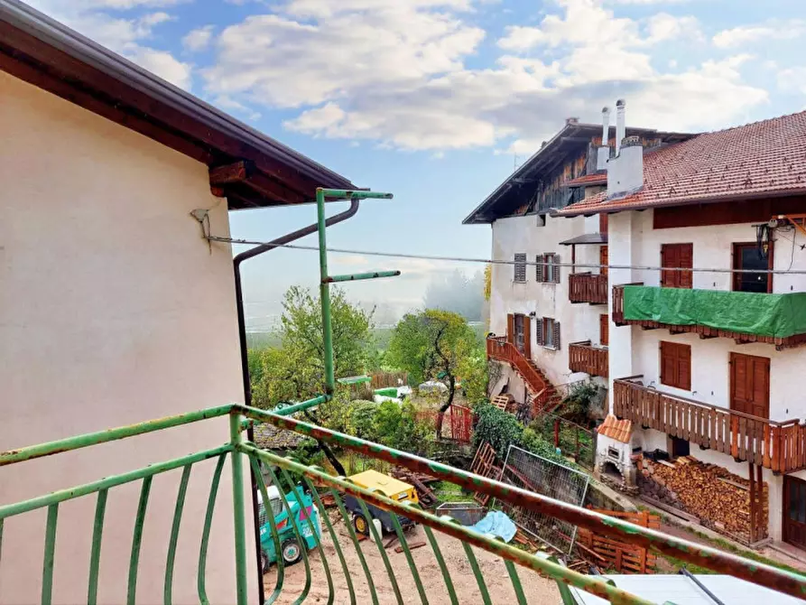 Immagine 28 di Palazzo in vendita  in Via Tres, N. 3/A a Sfruz