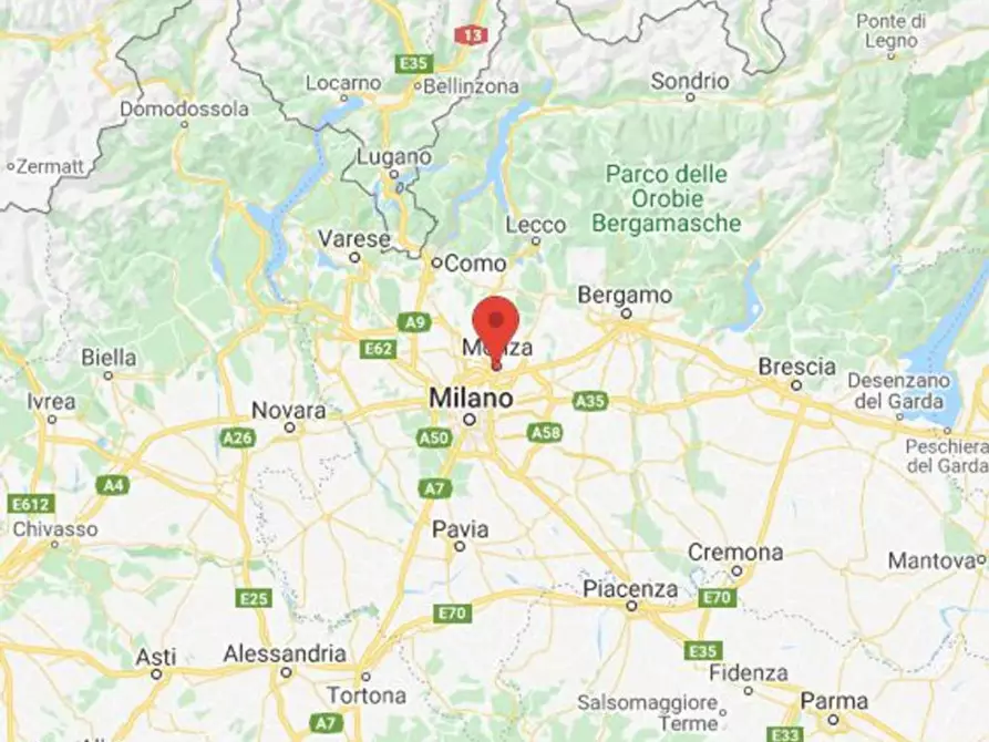 Immagine 14 di Negozio in vendita  in Via Gaetano Casati, N. 8 a Monza