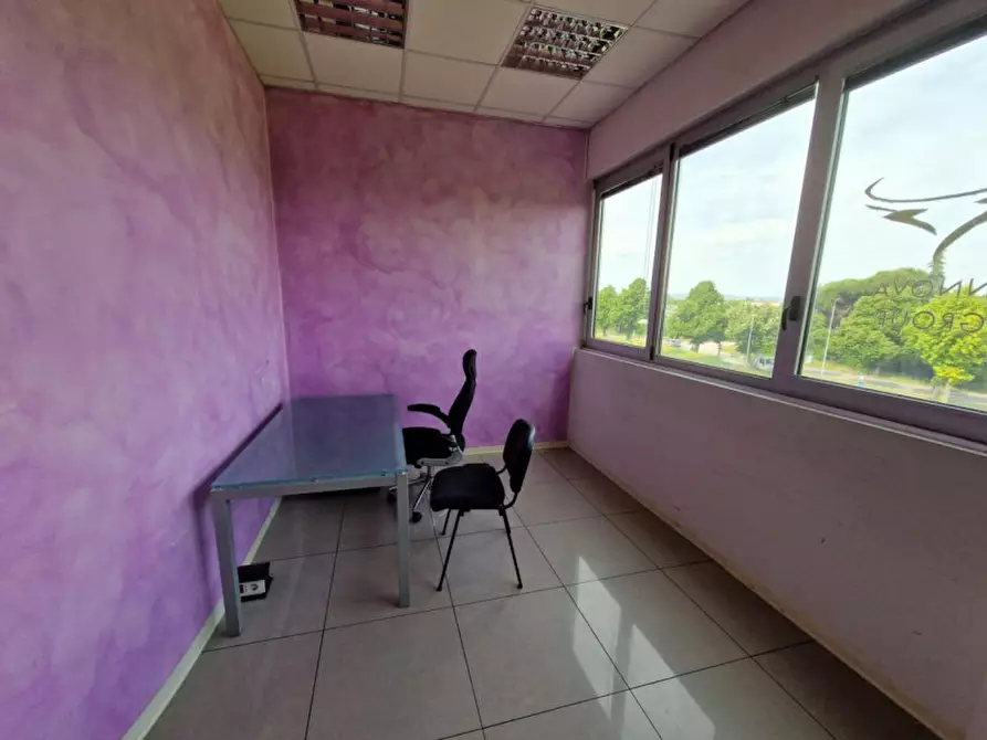 Immagine 8 di Ufficio in vendita  in Via Costanzo II, 11, 47122 Forlì FC, Italia a Forli'