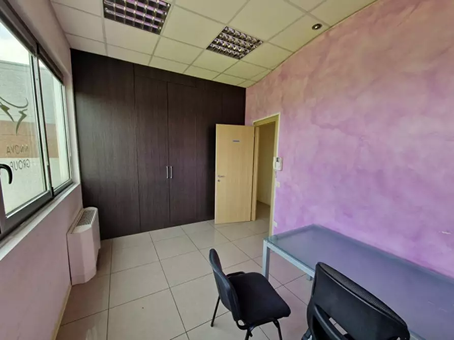 Immagine 9 di Ufficio in vendita  in Via Costanzo II, 11, 47122 Forlì FC, Italia a Forli'