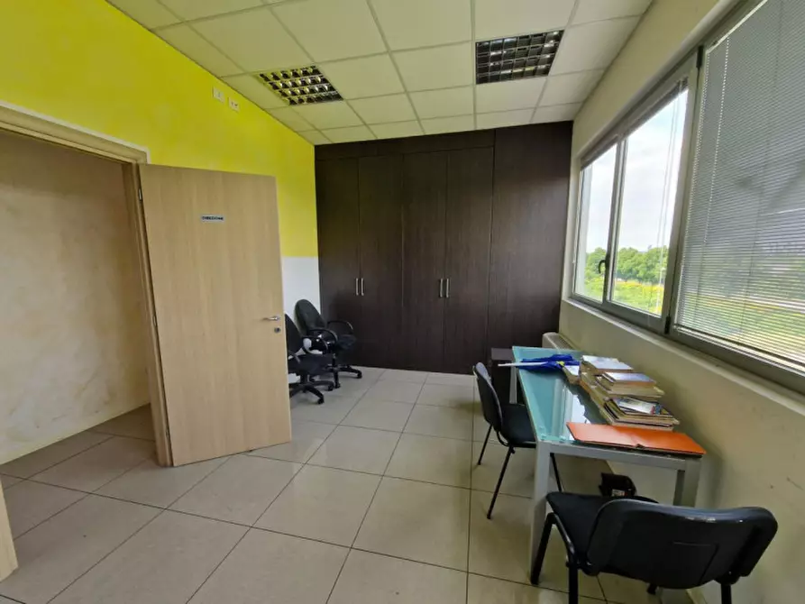 Immagine 12 di Ufficio in vendita  in Via Costanzo II, 11, 47122 Forlì FC, Italia a Forli'