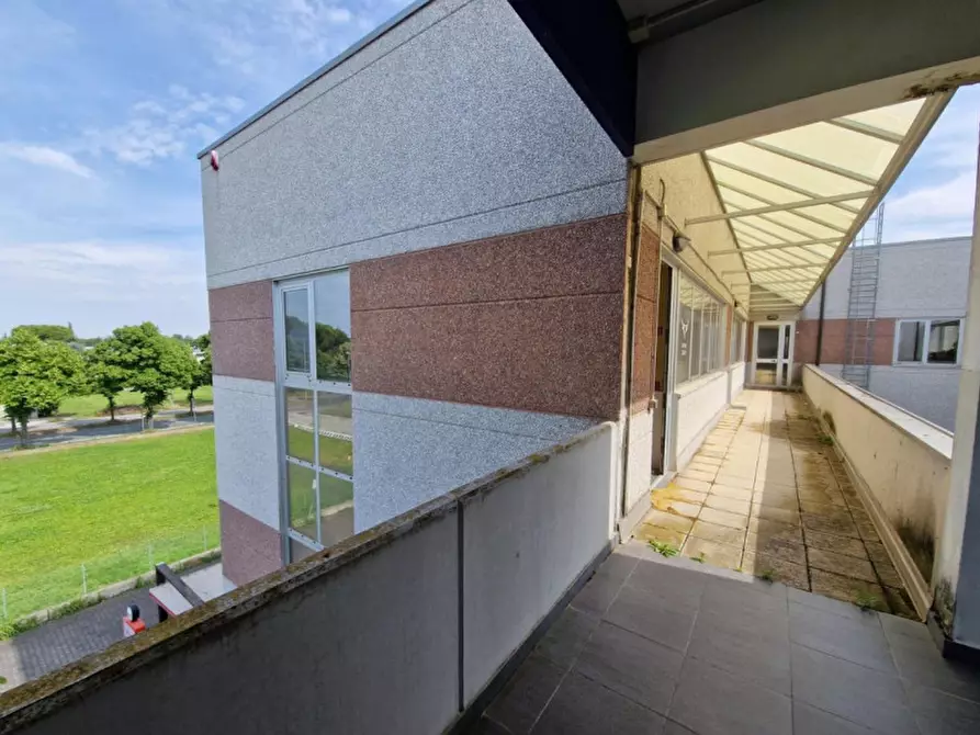 Immagine 17 di Ufficio in vendita  in Via Costanzo II, 11, 47122 Forlì FC, Italia a Forli'