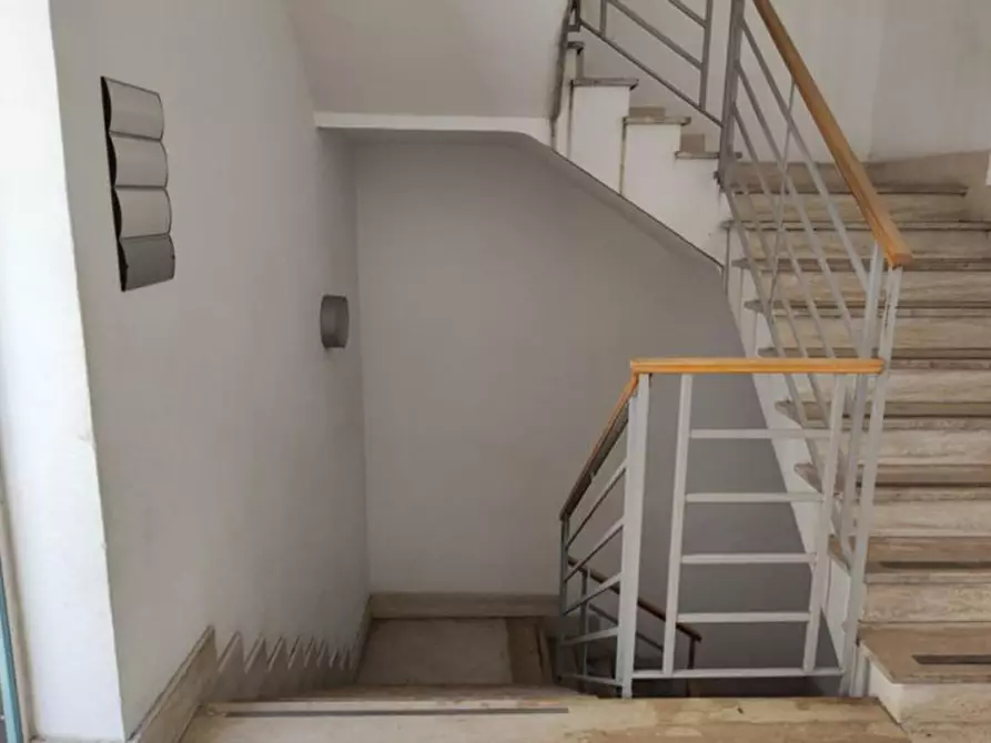 Immagine 12 di Ufficio in vendita  in Strada Provinciale 231, N. snc a Modugno
