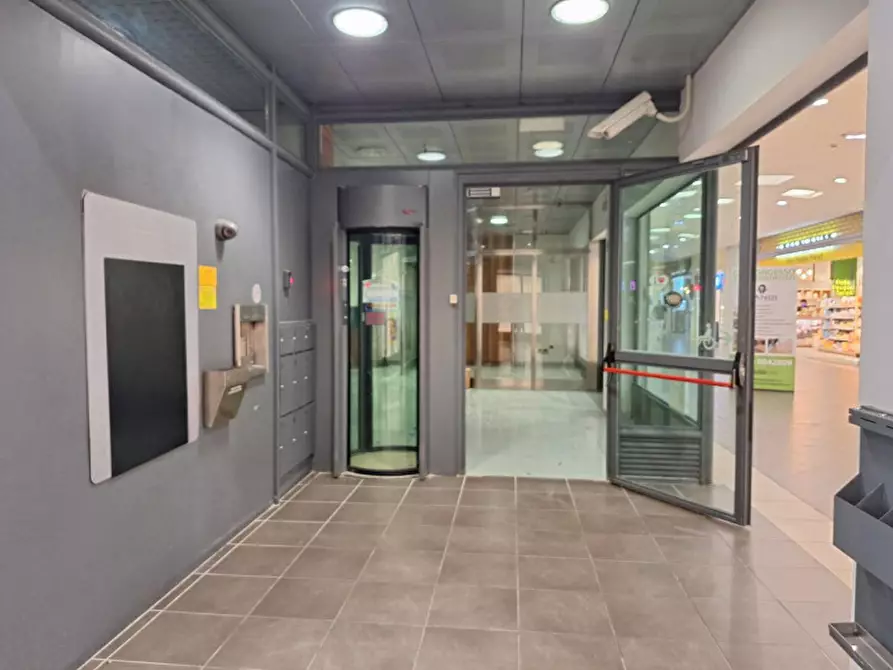 Immagine 3 di Negozio in vendita  in Via Foro Boario, 30, 48022 Lugo RA, Italia a Lugo