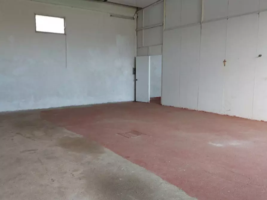 Immagine 4 di Terreno in vendita  in Via Delle Cave, N. 18 a Nerviano