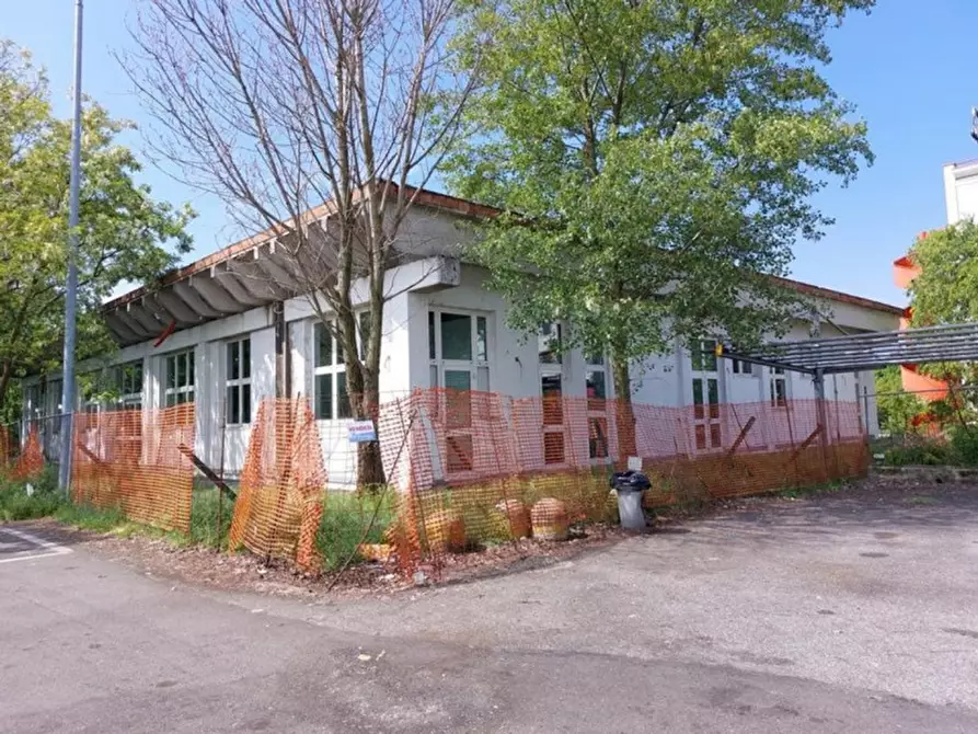 Immagine 10 di Attività commerciale in vendita  in Via Passo Lombardo, N. 1 a Cremona