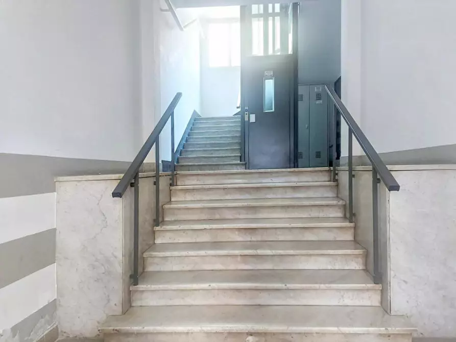 Immagine 11 di Ufficio in vendita  in Via Cristoforo Colombo, 121, 19121 La Spezia SP, Italia a La Spezia