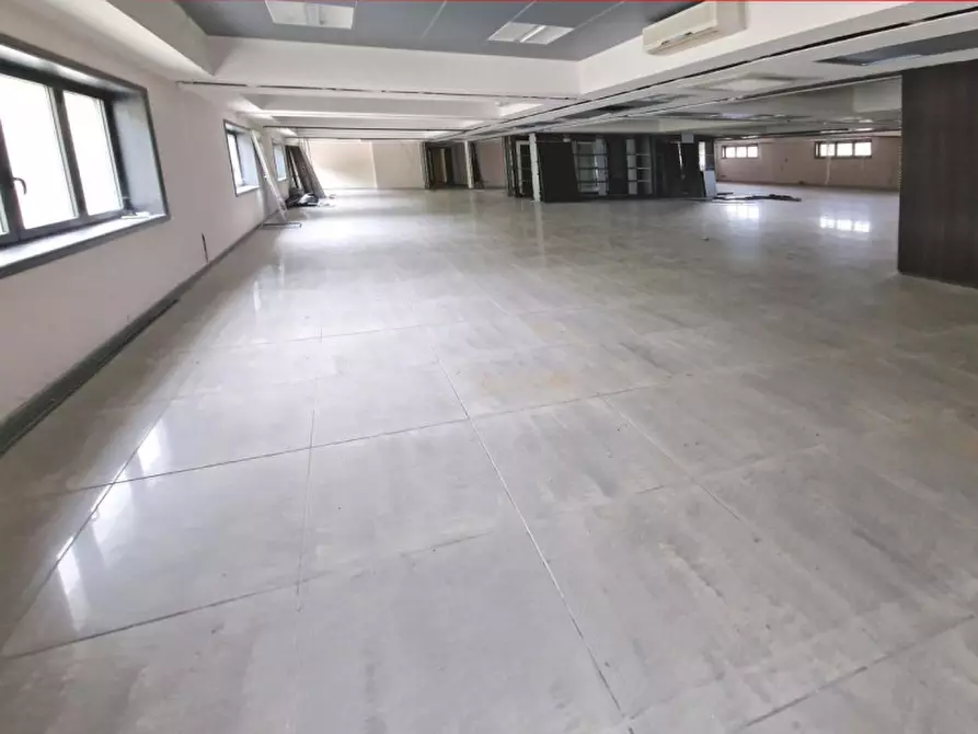 Immagine 2 di Ufficio in vendita  in Via Beato Francesco Marino, N. snc a Zumpano