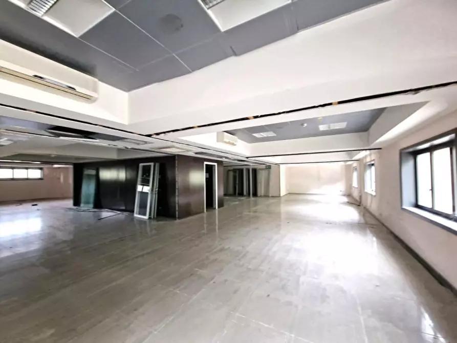 Immagine 3 di Ufficio in vendita  in Via Beato Francesco Marino, N. snc a Zumpano