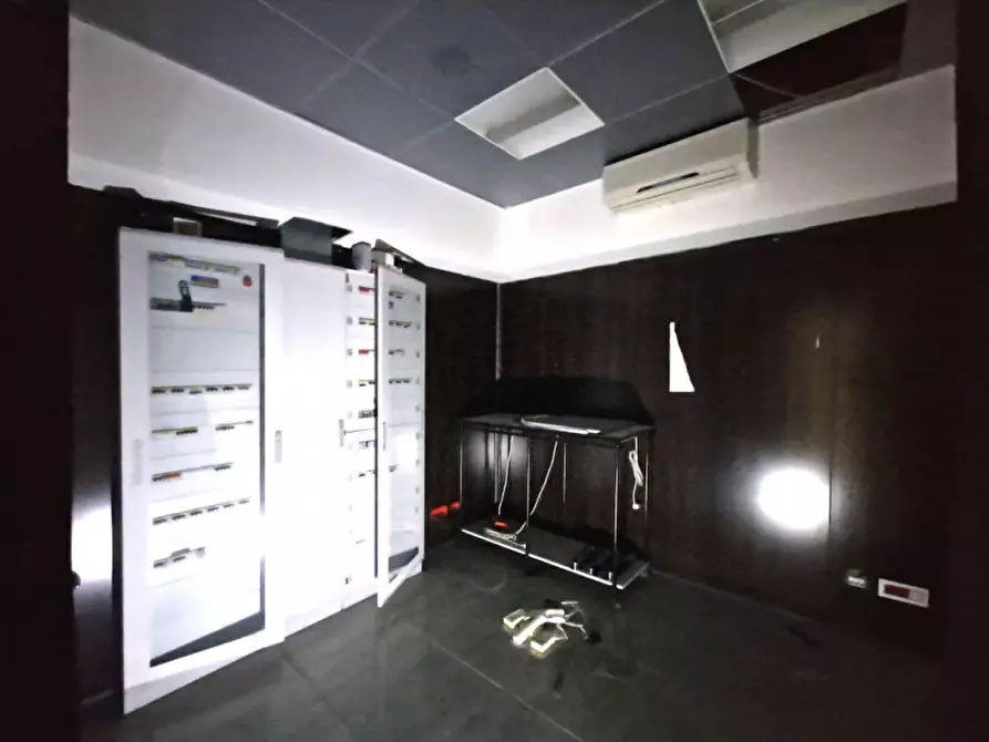 Immagine 10 di Ufficio in vendita  in Via Beato Francesco Marino, N. snc a Zumpano