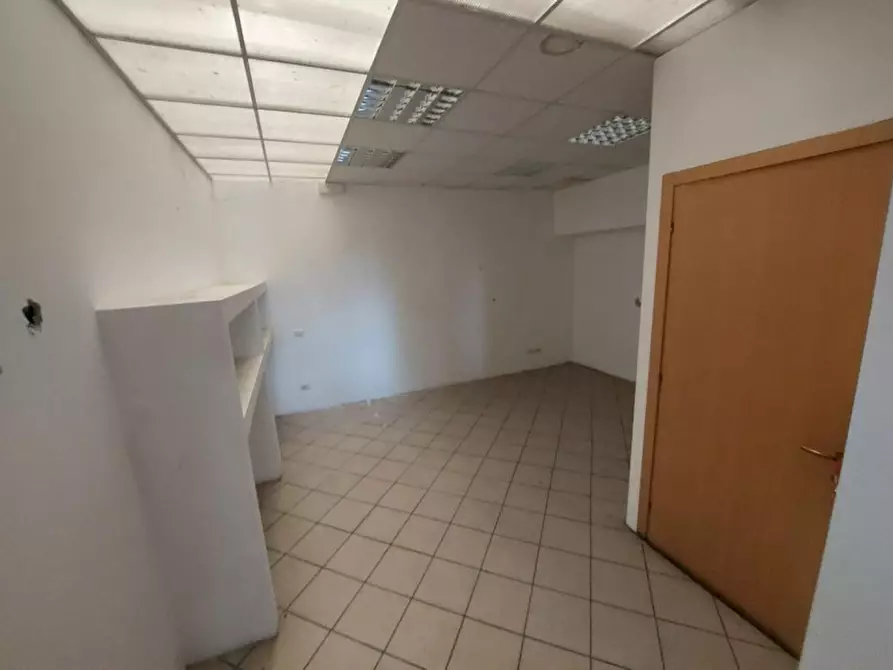 Immagine 16 di Capannone industriale in vendita  in Loc. Cascina Sega, N. 9 a Ozzero