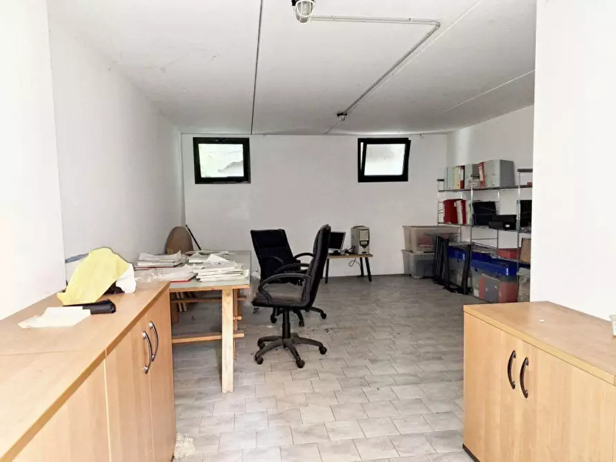 Immagine 11 di Ufficio in vendita  in Viale Venezia Giulia, N. 6 a Cormons