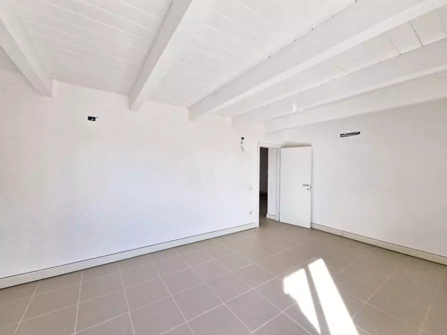 Immagine 4 di Ufficio in vendita  in Via Roma, N. 1 a Olbia