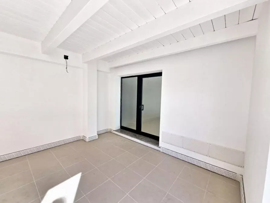 Immagine 5 di Ufficio in vendita  in Via Roma, N. 1 a Olbia