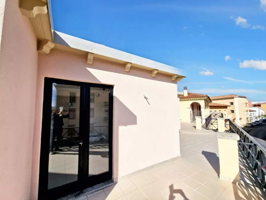 Immagine 7 di Ufficio in vendita  in Via Roma, N. 1 a Olbia