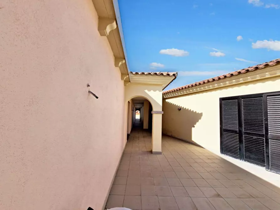 Immagine 8 di Ufficio in vendita  in Via Roma, N. 1 a Olbia