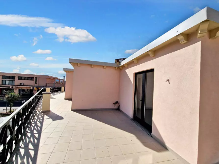 Immagine 9 di Ufficio in vendita  in Via Roma, N. 1 a Olbia