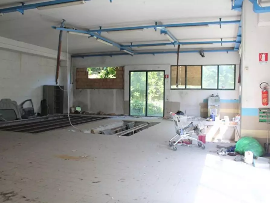 Immagine 7 di Capannone industriale in vendita  in Viale dei Mille, N. 100 a Colle Di Val D'elsa