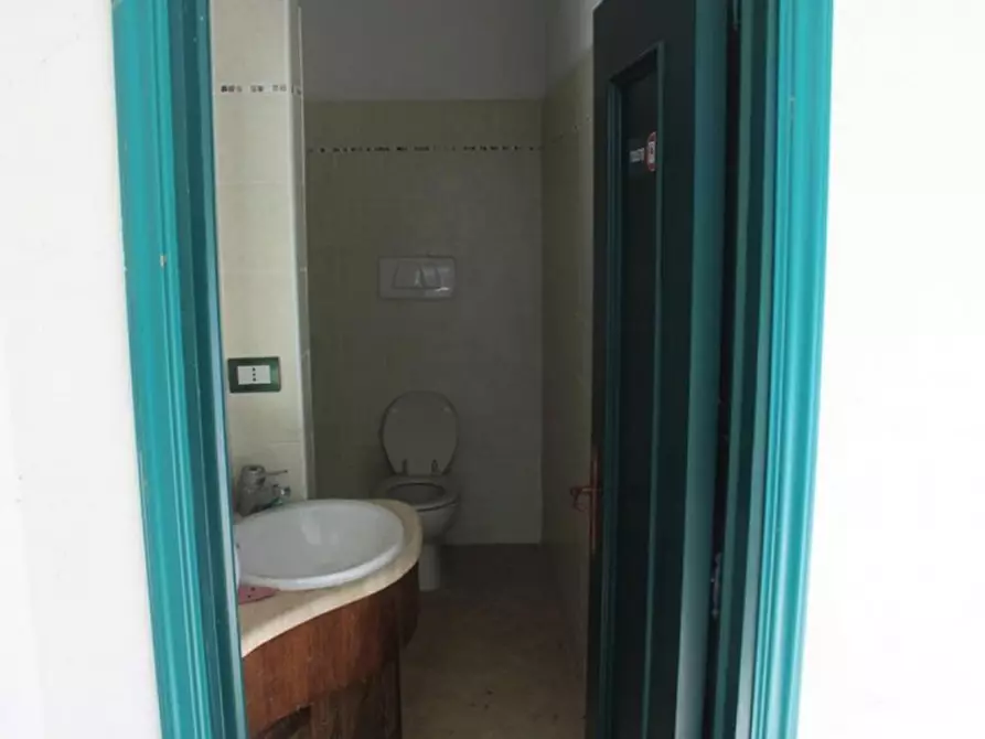 Immagine 12 di Capannone industriale in vendita  in Viale dei Mille, N. 100 a Colle Di Val D'elsa