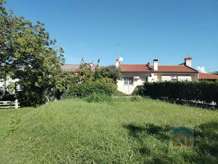 Immagine 12 di Rustico / casale in vendita  in via udine 44 a Campoformido